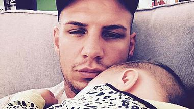 Pietro Lombardi: So süß ist Baby Adriano - Foto: Facebook/ Pietro Lombardi