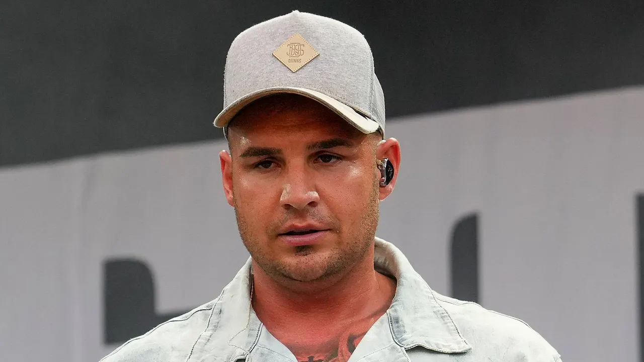 Pietro Lombardi nach dem DSDS-Aus Pietro Lombardi nach dem DSDS-Aus - Foto: IMAGO / BOBO