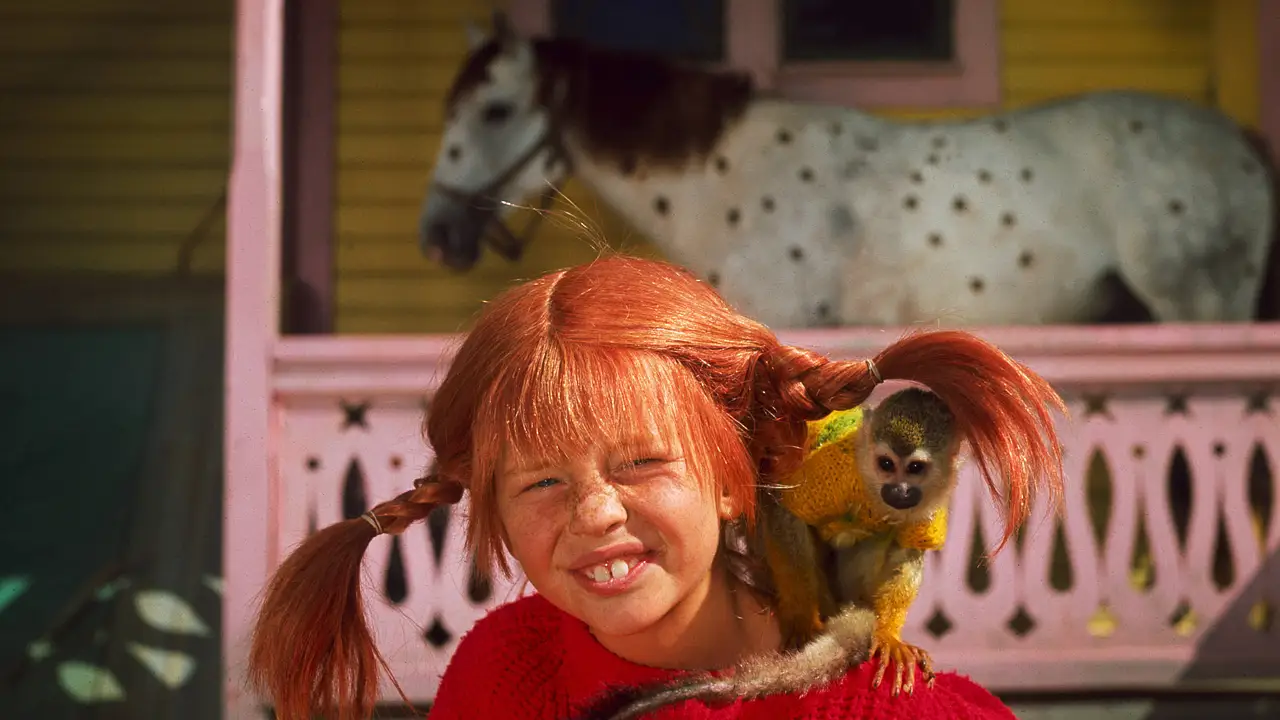 Pippi Langstrumpf mit Affe Herr Nilsson und Pferd Kleiner Onkel Pippi Langstrumpf mit Affe Herr Nilsson und Pferd Kleiner Onkel - Foto: IMAGO / TT