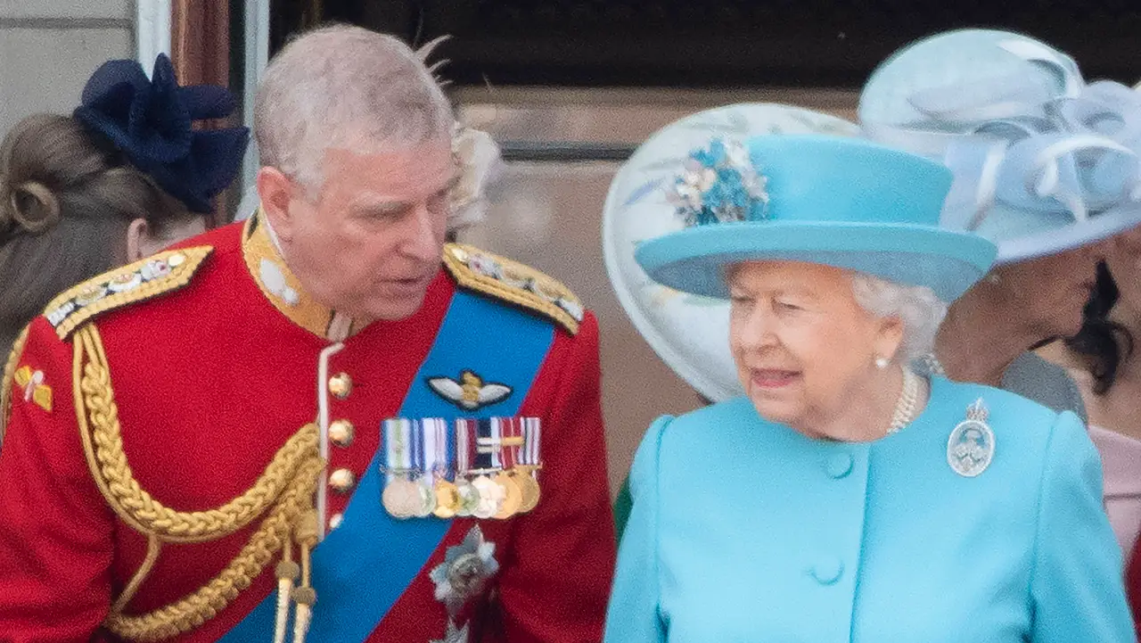 Prinz Andrew und Queen Prinz Andrew und Queen - Foto: Getty Images