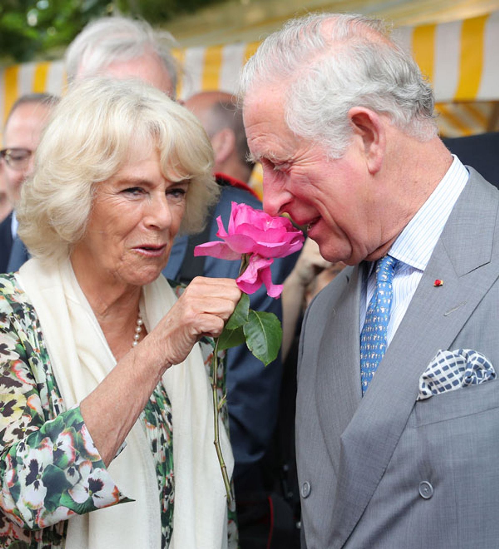 Prinz Charles & Camilla: Schock - Unehelicher Sohn aufgetaucht! | InTouch