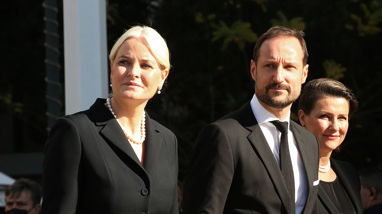Prinzessin Mette-Marit Prinz Haakon Prinzessin Mette-Marit Prinz Haakon - Foto: Getty Images / Anadolu Agency