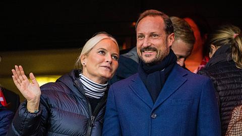 Prinz Haakon & Mette-Marit - Foto: IMAGO / Bildbyran