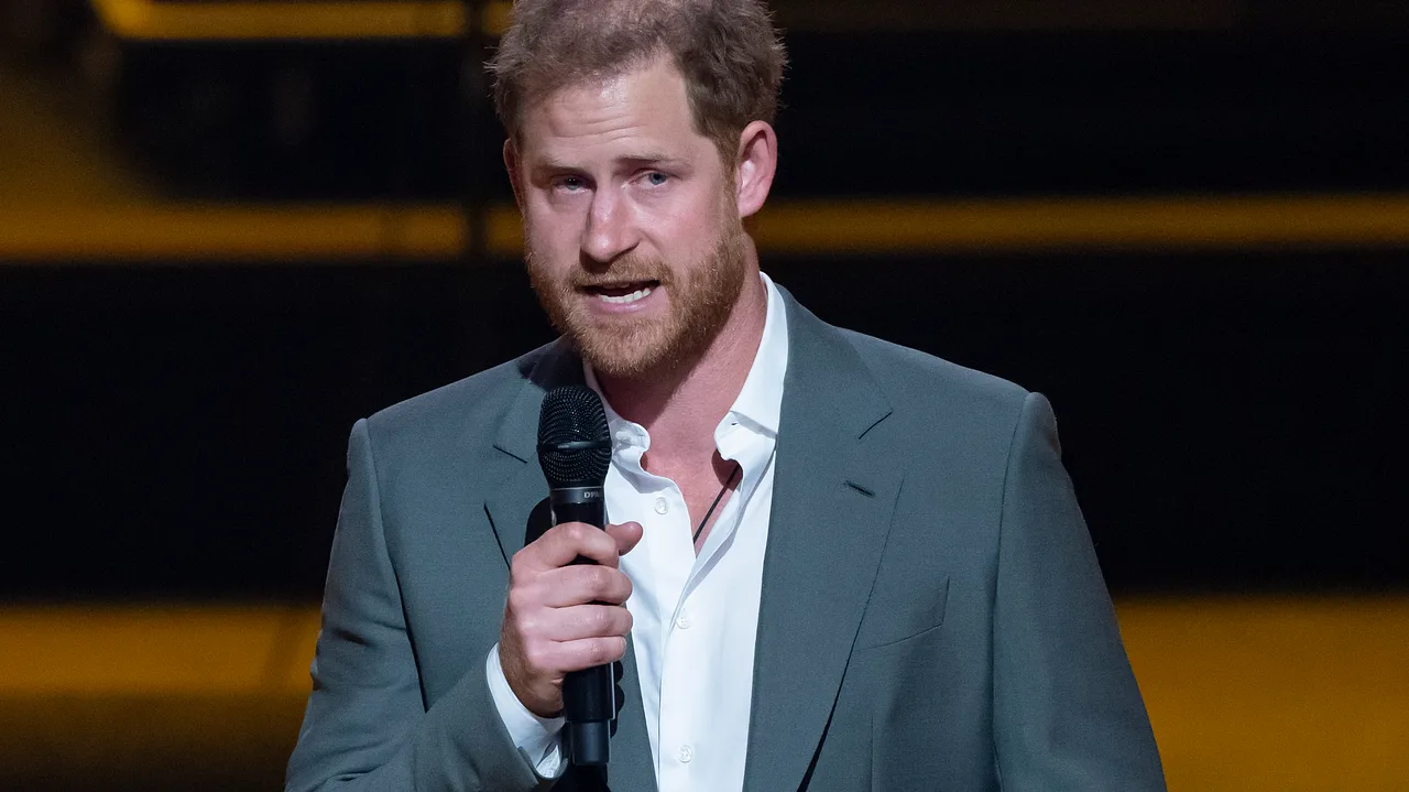 Prinz Harry Prinz Harry - Foto: Mark Cuthbert/UK Press via Getty Images