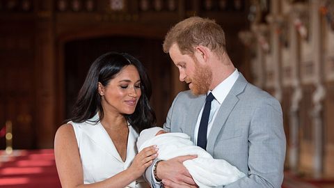 Herzogin Meghan & Prinz Harry: Streit um Baby Archie - Foto: GettyImages