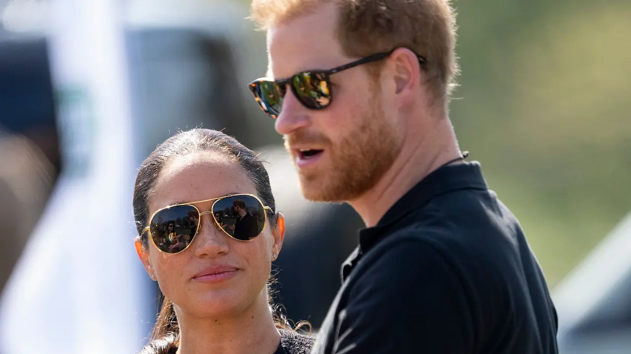 Prinz Harry & Herzogin Meghan Prinz Harry & Herzogin Meghan - Foto: Mark Cuthbert/UK Press via Getty Images