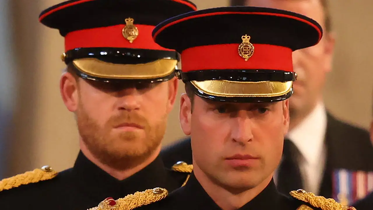 Prinz Harry & Prinz William Prinz Harry & Prinz William - Foto: IMAGO / i Images