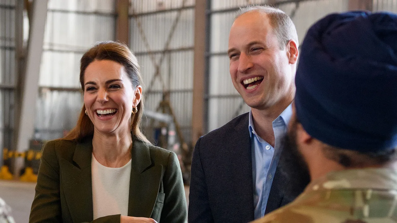 Herzogin Meghan und Prinz Harry Herzogin Kate und Prinz William - Foto: Getty Images
