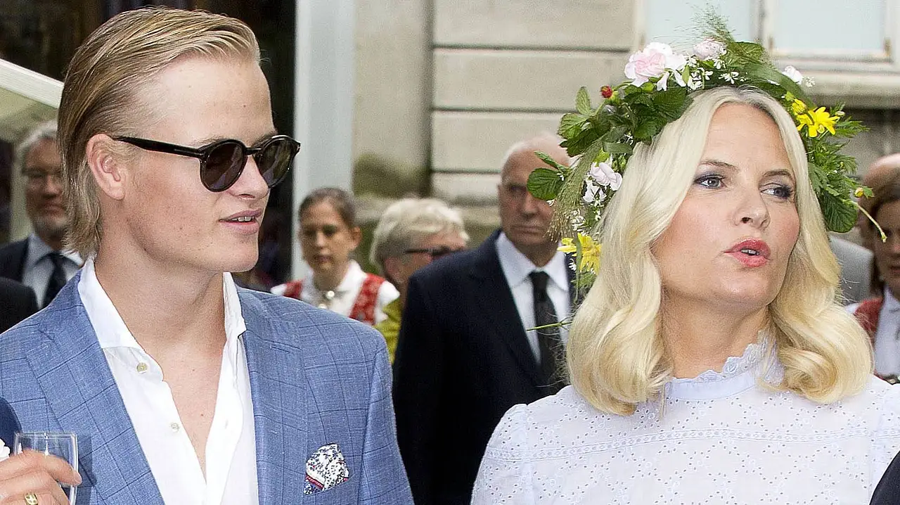 Mette-Marit Tjessem Høiby und Marius Borg Høiby Mette-Marit Tjessem Høiby und Marius Borg Høiby - Foto: IMAGO/ PPE
