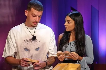Nico und Jennifer Iglesias, ein Ex-Paar in der aktuellen Staffel von "Prominent getrennt" besprechen die Nominierung. Doch diese geht anders aus als geplant.