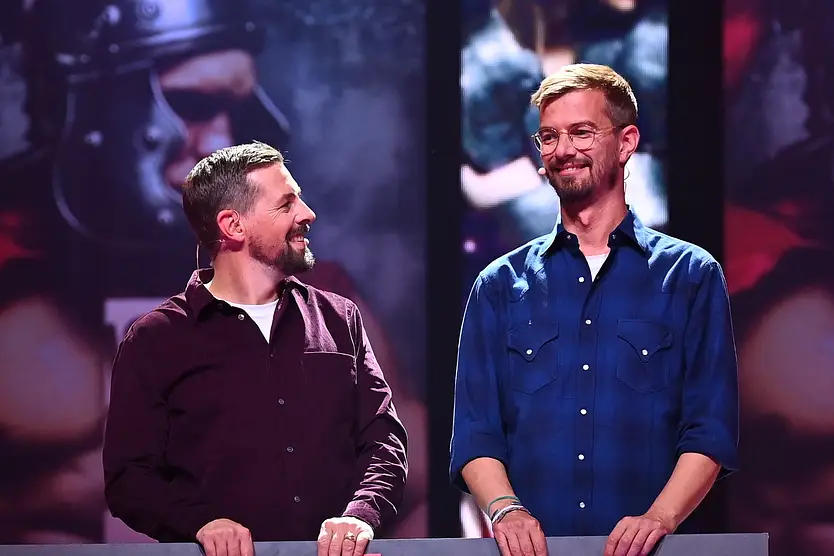 Joko und Klaas könnten ProSieben den Rücken kehren, falls es wirklich zur Übernahme durch das Berlusconi-Team kommt. 