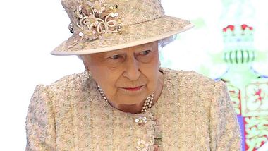 Queen Elizabeth II. droht die Pleite - Foto: getty