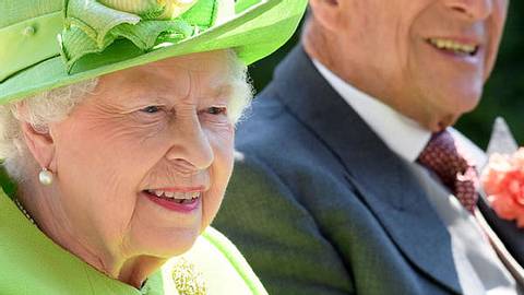 Queen Elizabeth und Prinz Philip- so schlecht steht es um ihre Ehe - Foto: Getty Images
