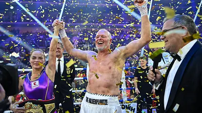 Raab jubelt im Boxring