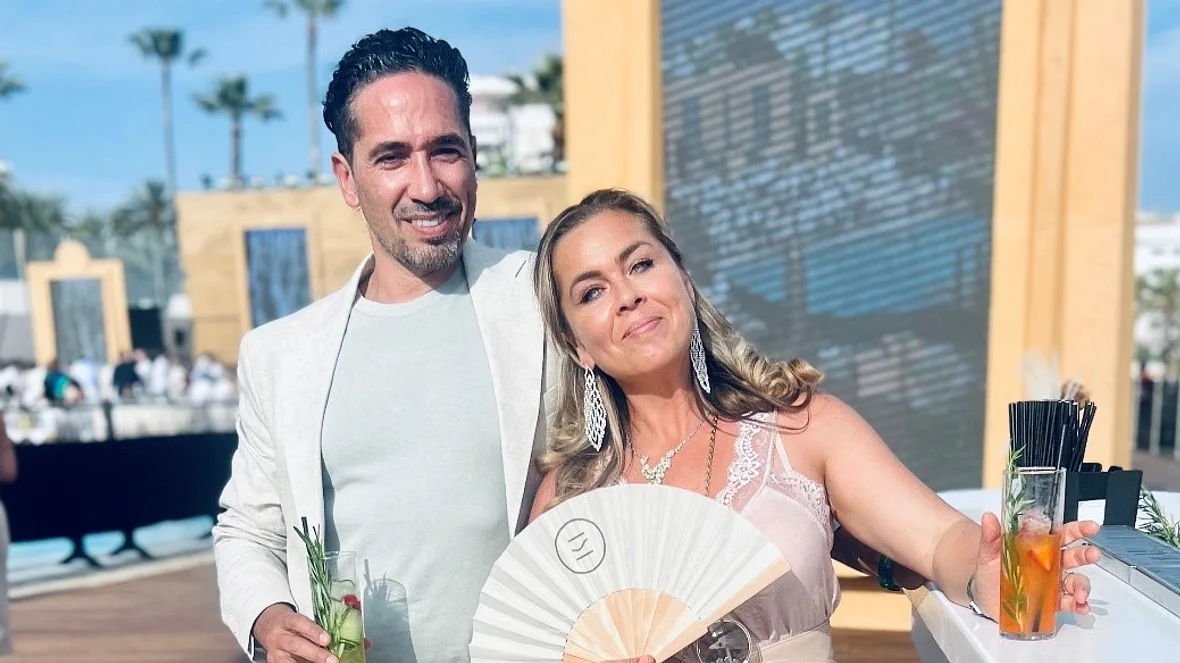 Rebecca Kratz & Mann Julio