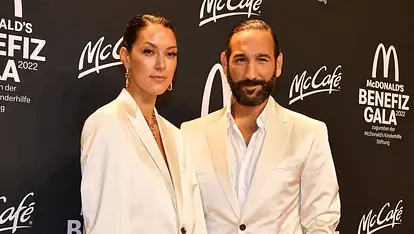 Rebecca Mir und Massimo Sinató