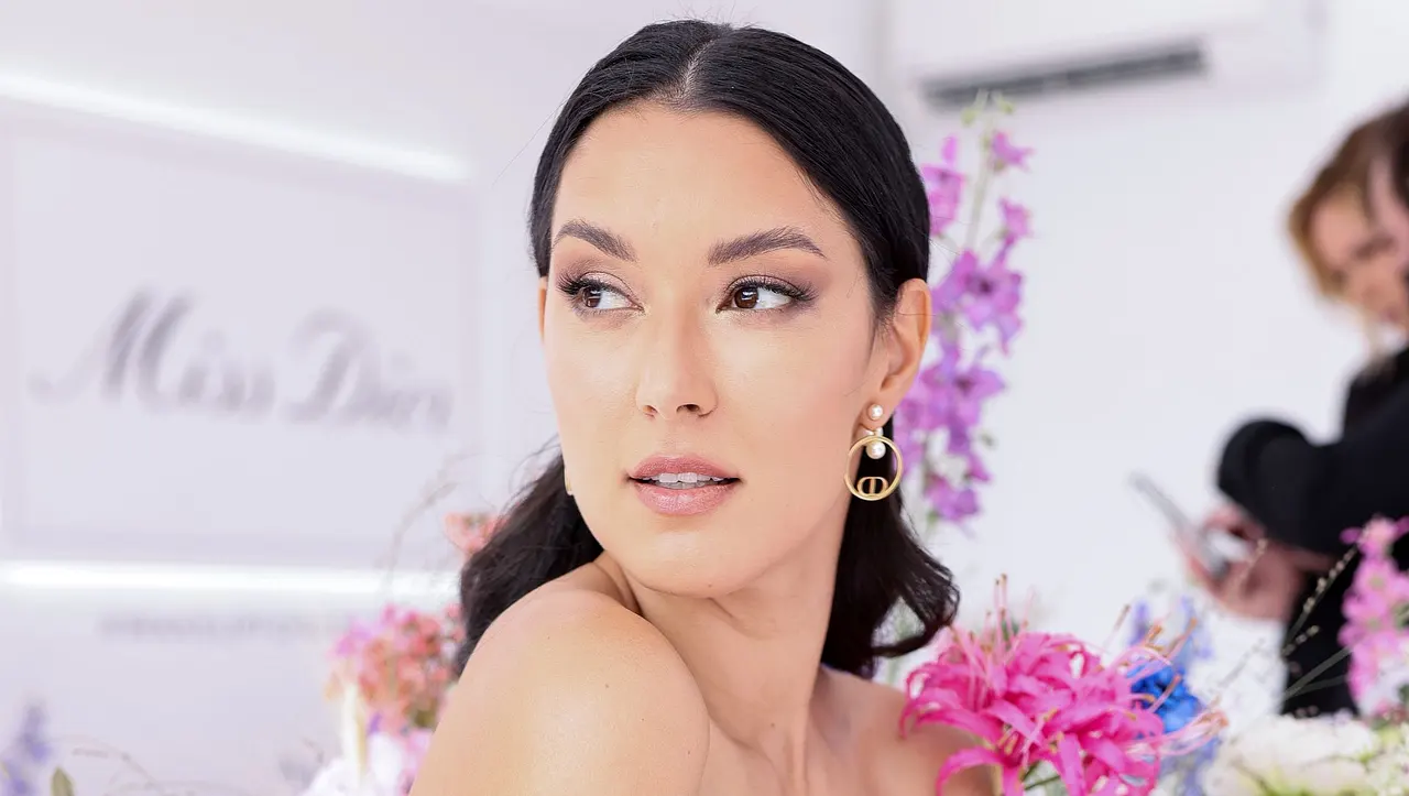 Rebecca Mir Rebecca Mir - Foto: Andreas Rentz/ Getty Images for Dior