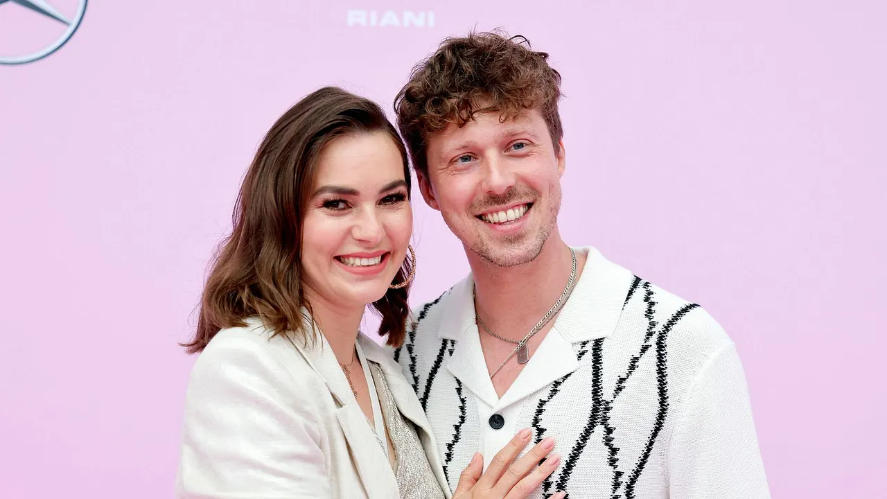 Renata und Valentin Lusin Renata und Valentin Lusin - Foto: IMAGO / Panama Pictures