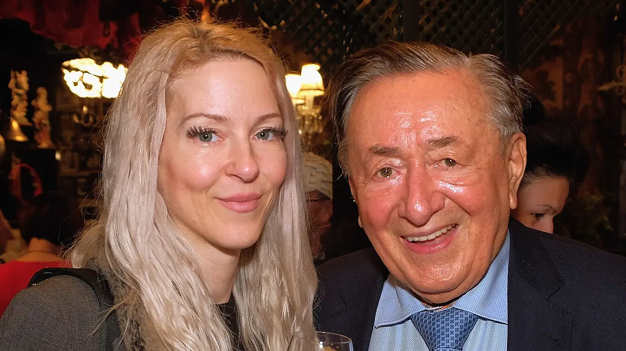 Richard Lugner und Ehefrau Simone Richard Lugner und Ehefrau Simone - Foto: Manfred Schmid/Getty Images
