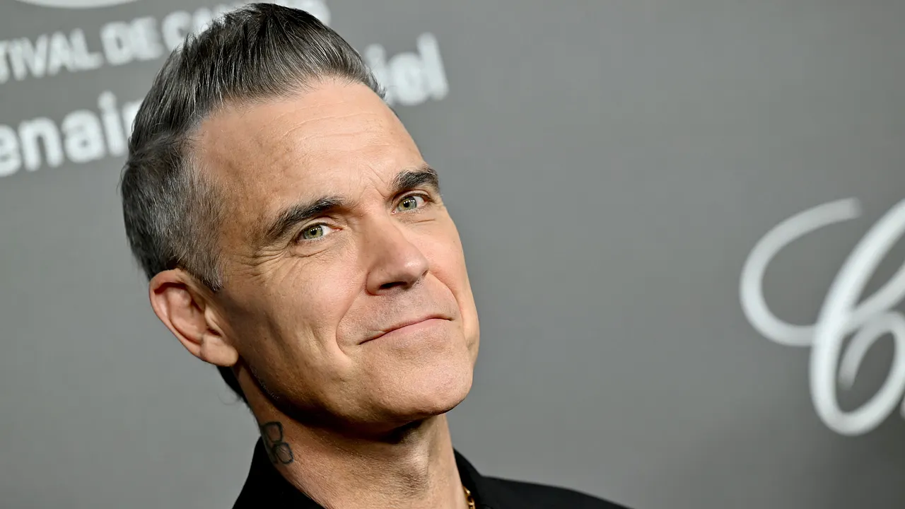 Robbie Williams Robbie Williams - Foto: Lionel Hahn/Getty Images