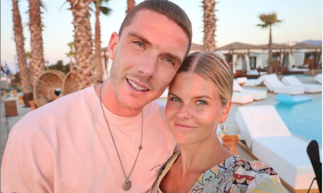Robin Gosens und Freundin Rabea Böhlke Robin Gosens und Freundin Rabea Böhlke - Foto: Instagram/@robingosens