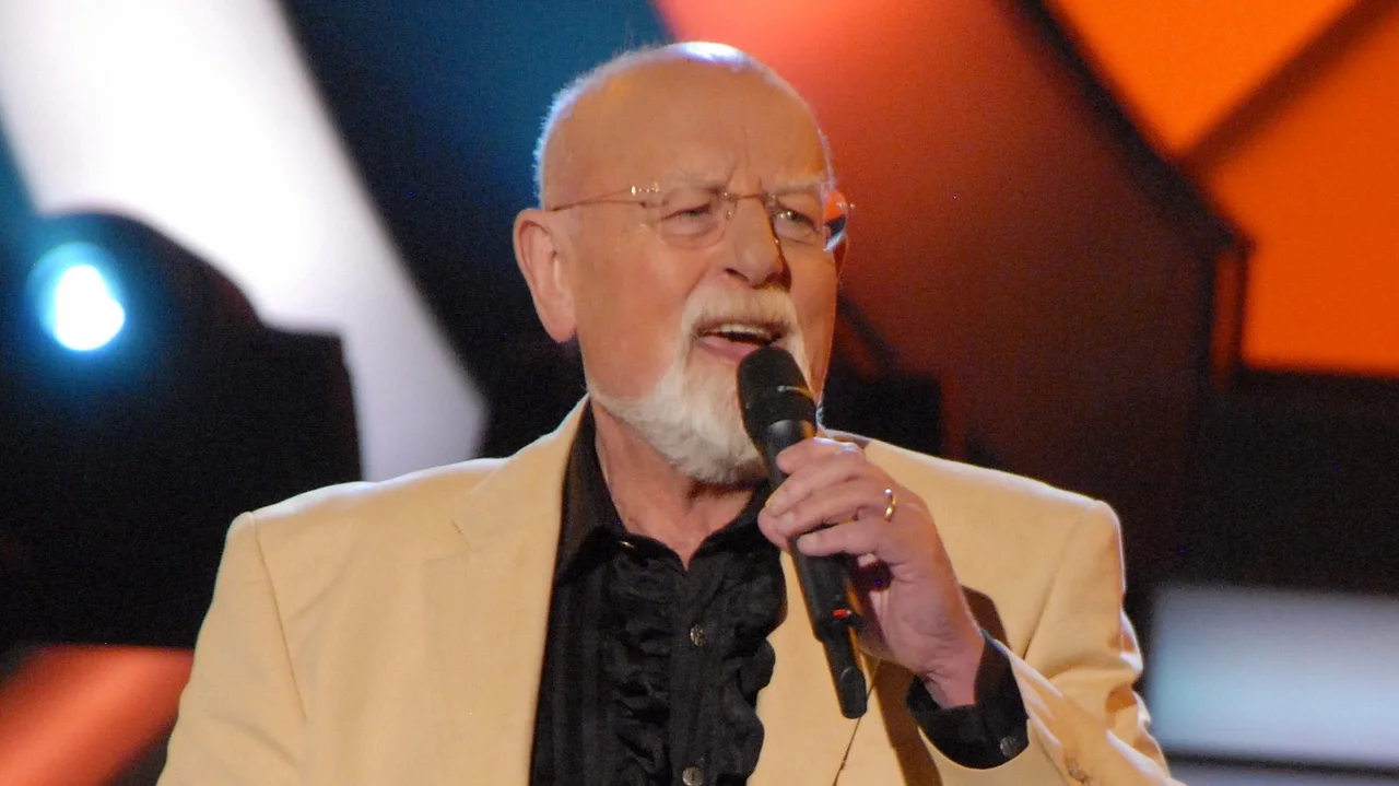 Roger Whittaker Roger Whittaker - Foto: Peter Bischoff/Getty Images