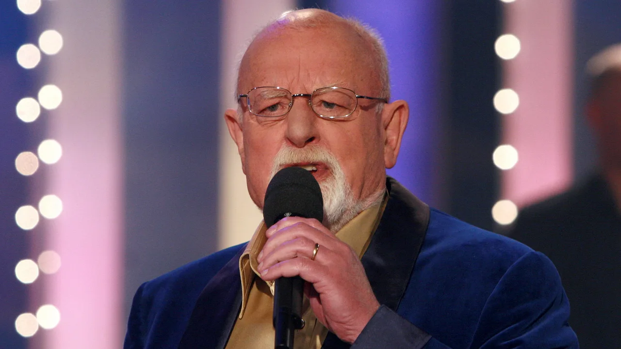 Roger Whittaker Roger Whittaker - Foto: Peter Bischoff/Getty Images
