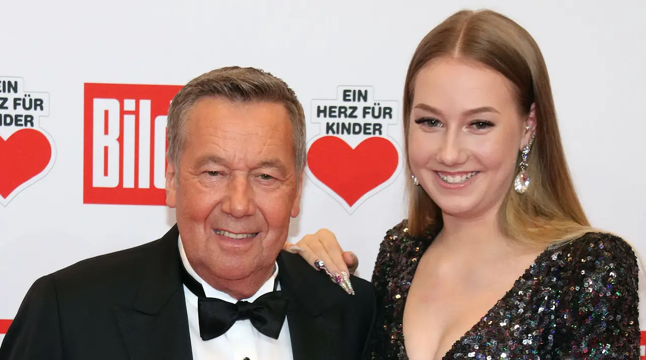 Roland Kaiser mit Tochter Annalena Roland Kaiser mit Tochter Annalena - Foto: Imago
