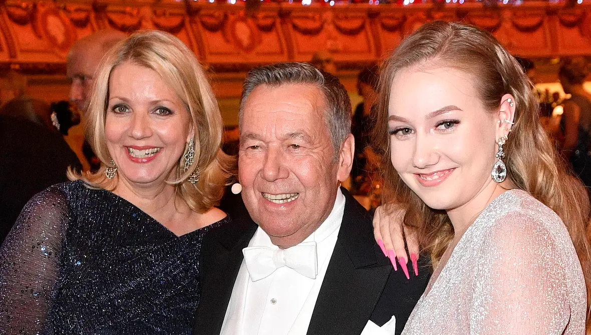 Roland Kaiser mit Frau Silvia und Tochter Annalena Roland Kaiser mit Frau Silvia und Tochter Annalena