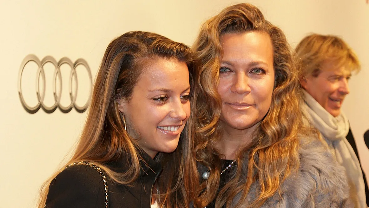Romana Hinterseer mit ihrer Tochter Laura 2014 Romana Hinterseer mit ihrer Tochter Laura 2014
