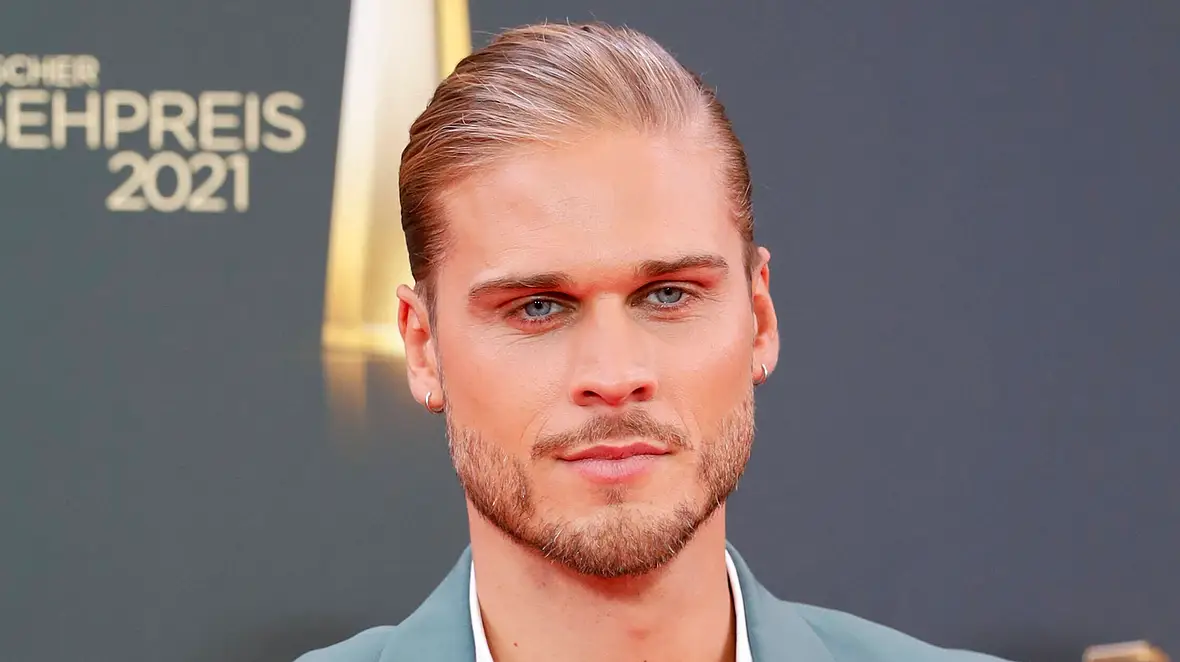 Rurik Gislason