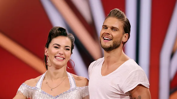 Rúrik Gíslason & Renata Lusin