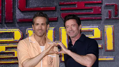 Ryan Reynolds & Hugh Jackman