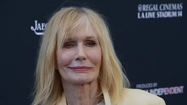 Sally Kellerman
