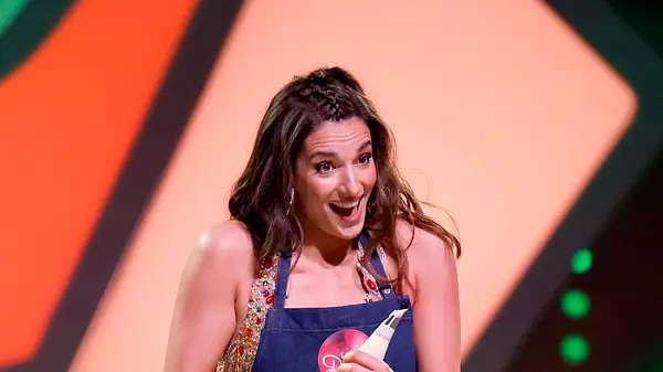 Sally Özcan