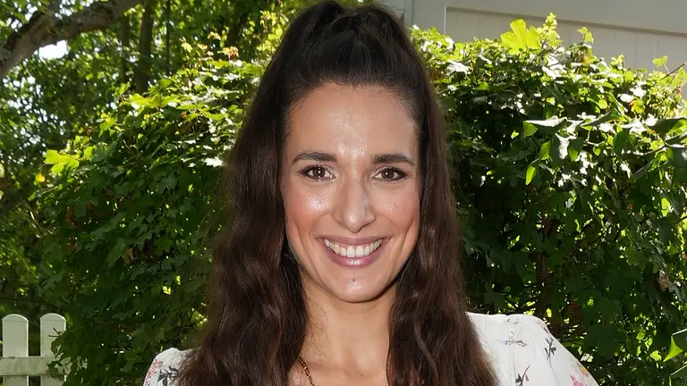 Sally Özcan