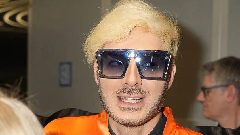Sam Dylan