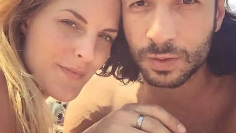 Erstes Foto von Sandy Mölling und Nasri Atweh.