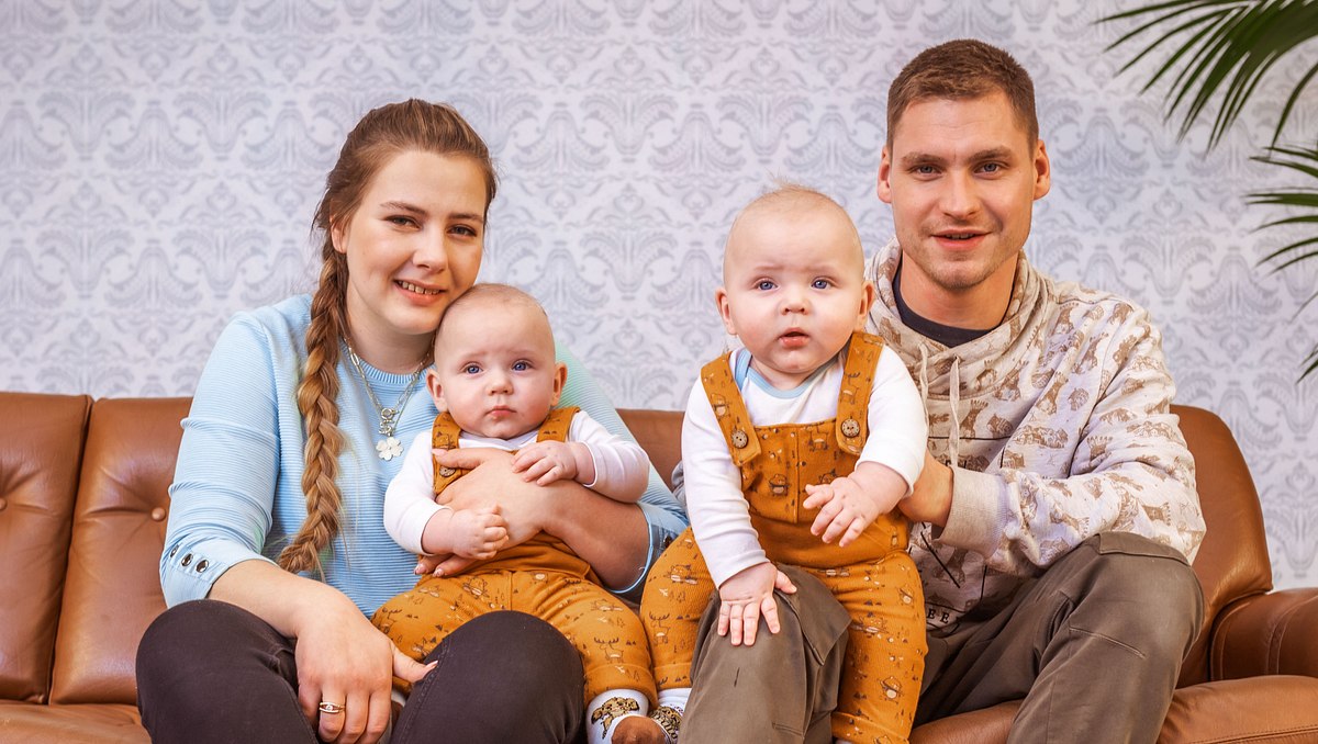 Sarafina und Peter Wollny mit den Zwillingen