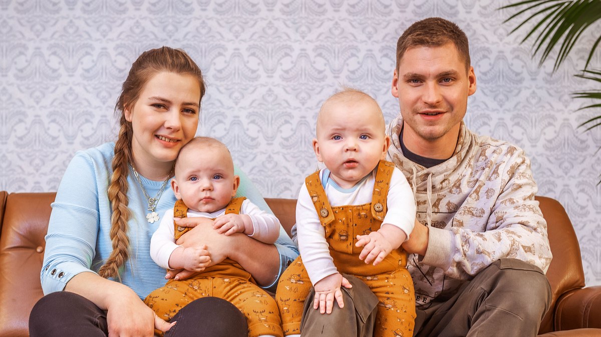 Sarafina, Peter, Casey und Emory Wollny