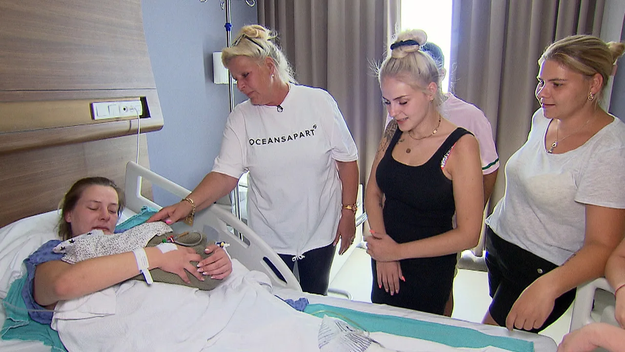 Sarafina, Silvia, Estefania und Sylvana Wollny Sarafina, Silvia, Estefania und Sylvana Wollny - Foto: RTLzwei