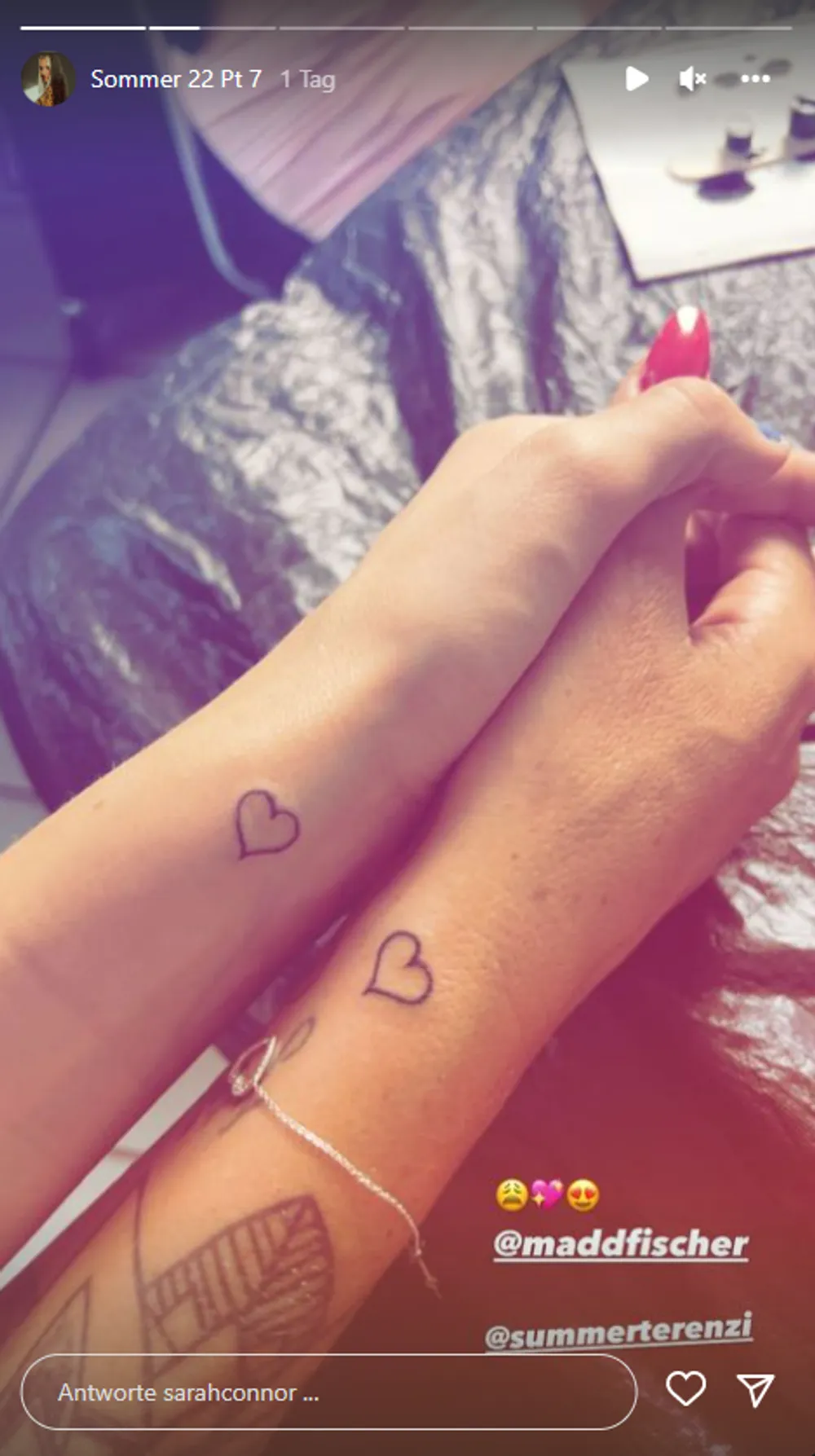 Sarah Connor Partner-Tattoo mit Tochter Summer Sarah Connor Partner-Tattoo mit Tochter Summer