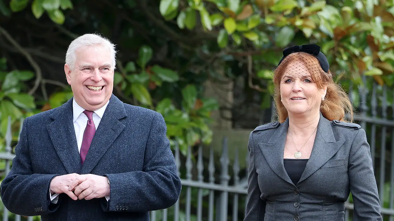 Sarah Ferguson & Prinz Andrew: Zweite Hochzeit? Sie bezieht Stellung! Sarah Ferguson & Prinz Andrew: Zweite Hochzeit? Sie bezieht Stellung! - Foto: Getty Images / Chris Jackson