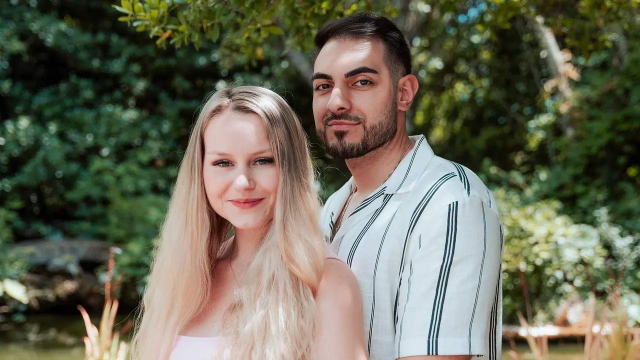 Sarah-Jane Wollny und Tinush Sarah-Jane Wollny und Tinush - Foto: RTL / Kimberly Schäfer