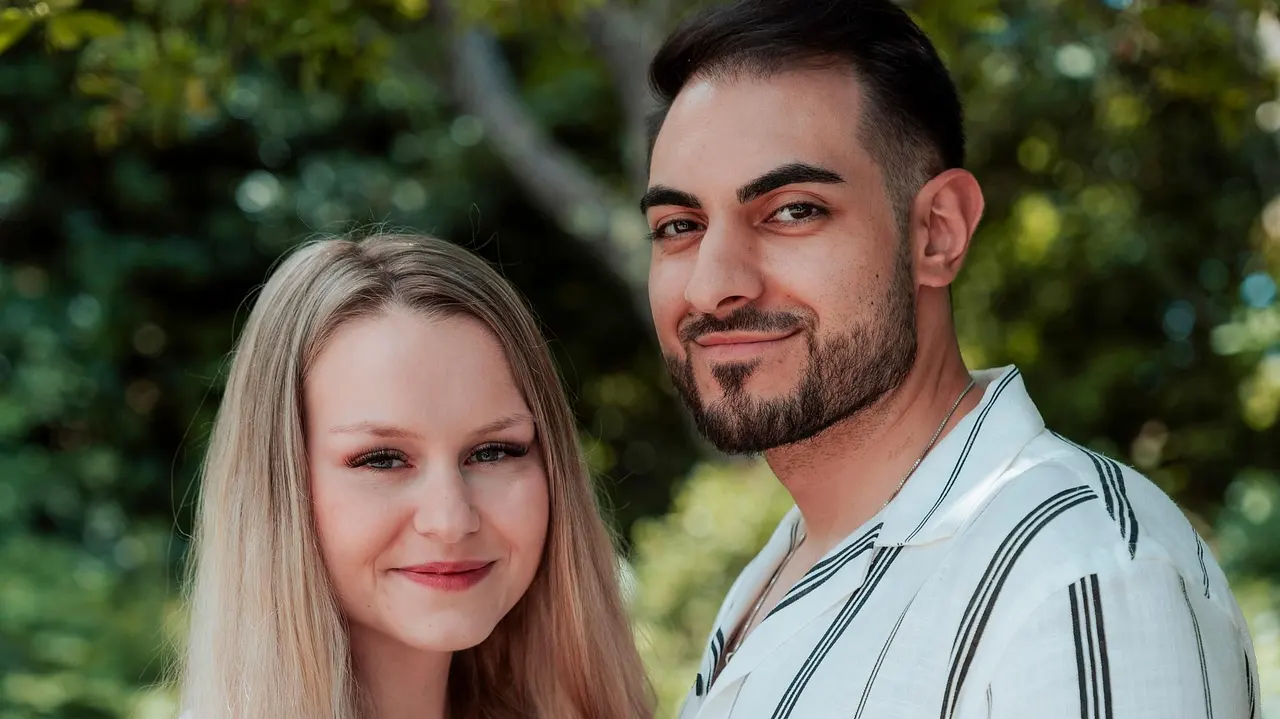 Sarah-Jane Wollny und Tinush Sarah-Jane Wollny und Tinush - Foto: RTL/ Kimberly Schäfer