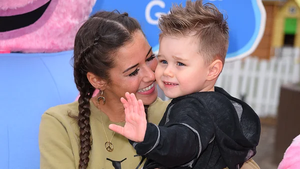 Sarah Lombardi und Söhnchen Alessio