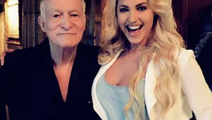 Sarah Nowak zu Besuch bei Hugh Hefner