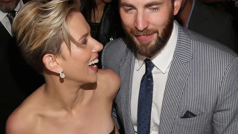 Scarlett Johansson und Chris Evans