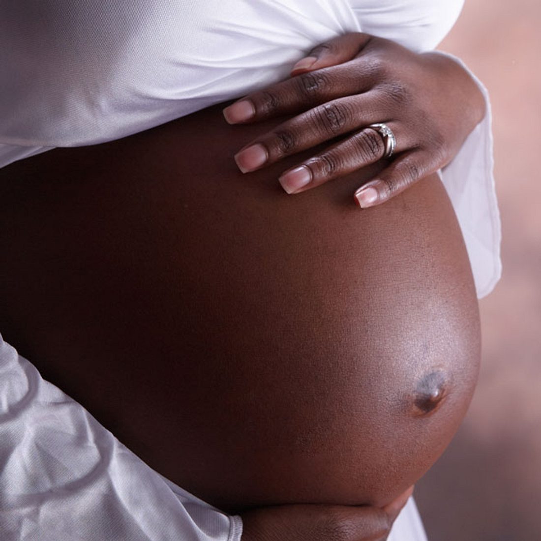 18 Mal schwanger: Mutter (37) bringt 38 Kinder auf die Welt