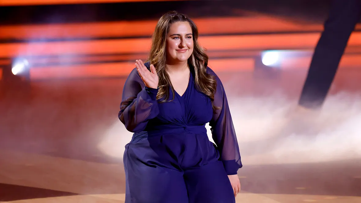 SelfieSandra trainiert fleißig für Show 8.